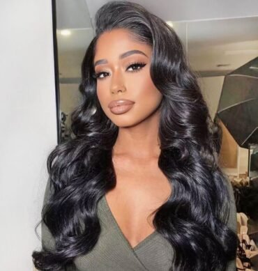 Body Wave Glueless HD Lace Frontal Wig 13×4/13×6 Pre-everything Human Hair Wigs 250% Density